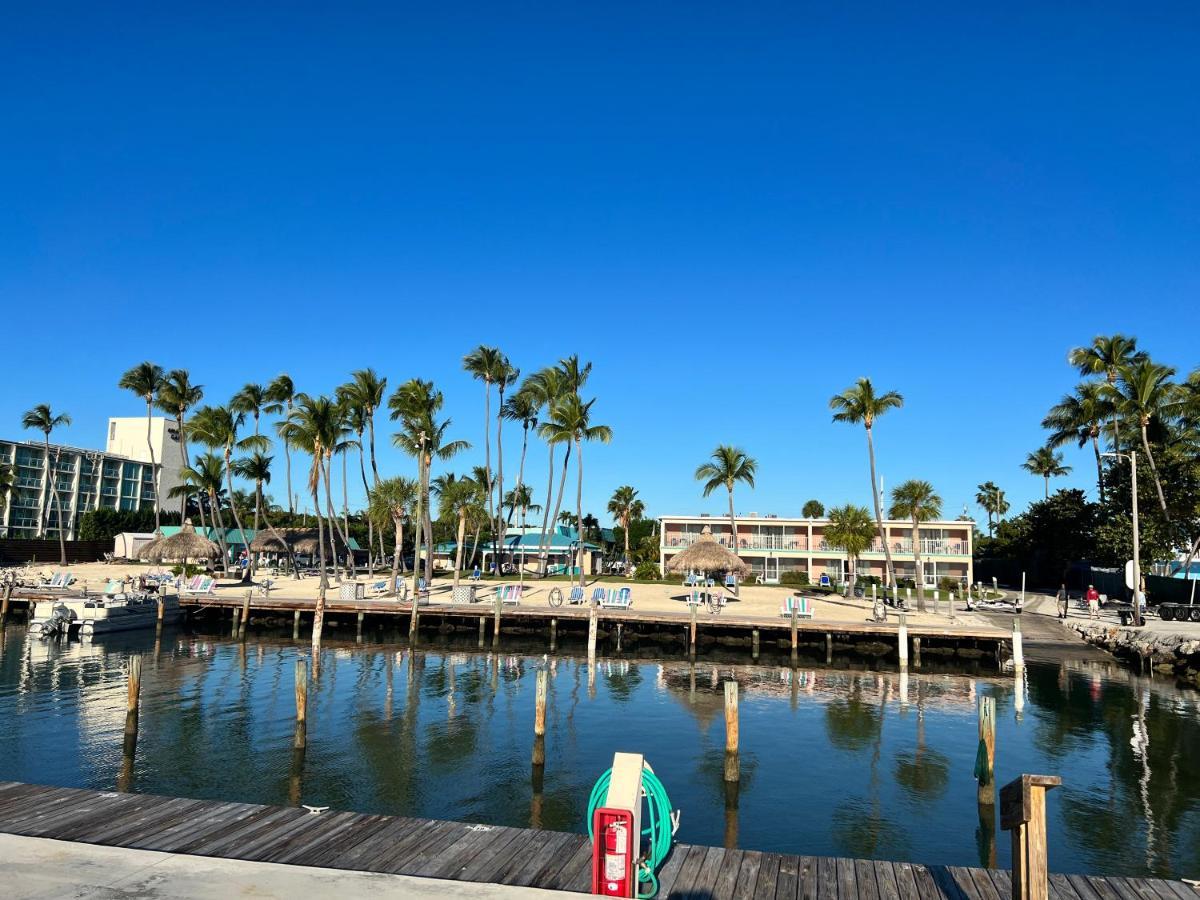 Breezy Palms Resort Айламорада Экстерьер фото